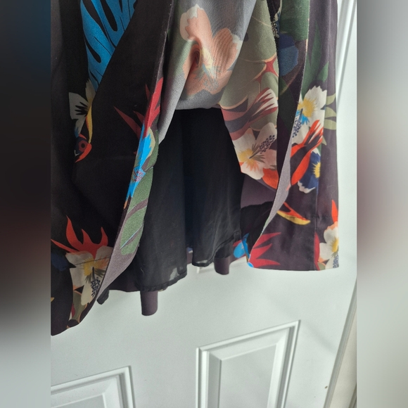 Tristan Black Floral Bird Midi Dress - Picture 10 of 10